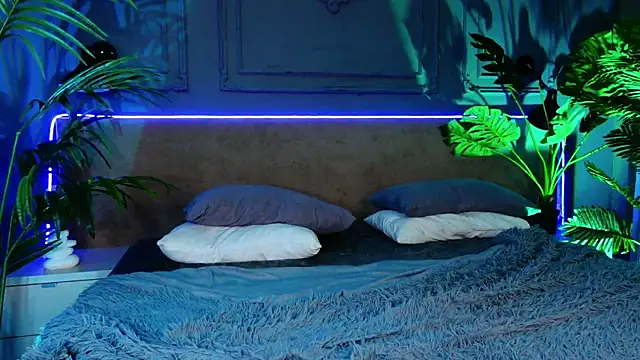 Snapshot of Liv_Fay chatting on March 21, 3:55 am Liv Fay online show from March 21, 3:55 am