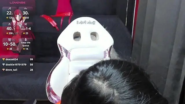 Snapshot of sailor_moon07 chatting on January 4, 8:28 am sailor moon07 online show from January 4, 8:28 am