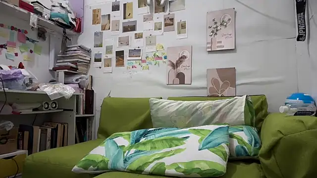 Pinkyrose111 online show from September 24, 1:20 am