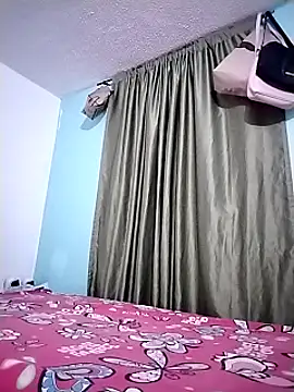 Tiphanydirty3 online show from February 19, 11:36 pm