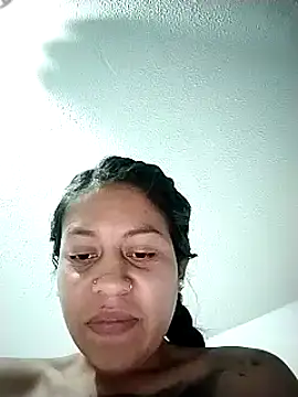 Tiphanydirty3 online show from March 1, 12:50 am