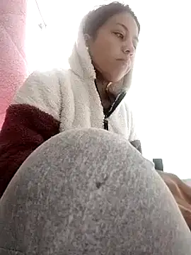 Tiphanydirty3 online show from March 8, 2:30 pm