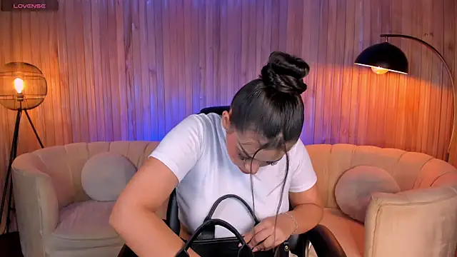 CelestePalmer  online show from March 16, 2:32 am