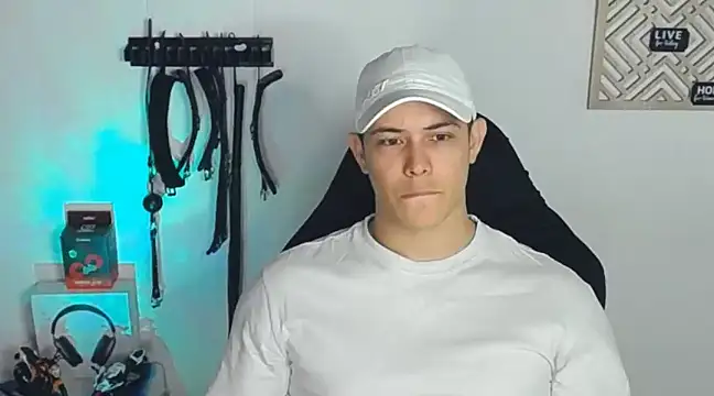 Alan hadid1 online show from January 26, 11:39 pm