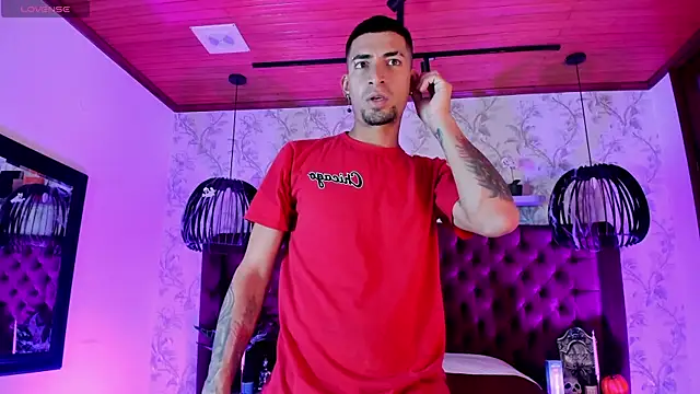 DrakeNeumann online show from November 3, 3:52 am