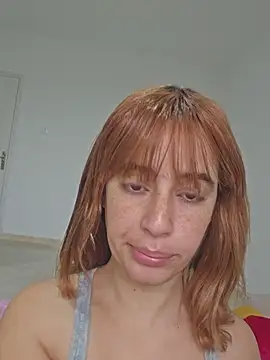 Snapshot of Massa8 chatting on February 1, 9:54 am Massa8 online show from February 1, 9:54 am