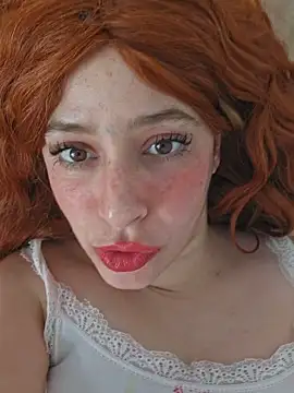 Snapshot of Massa8 chatting on March 15, 2:45 pm Massa8 online show from March 15, 2:45 pm