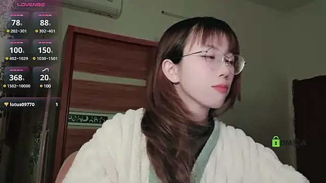 Lili 666 online show from January 8, 4:44 pm