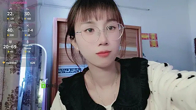 Lili 666 online show from January 10, 7:46 am