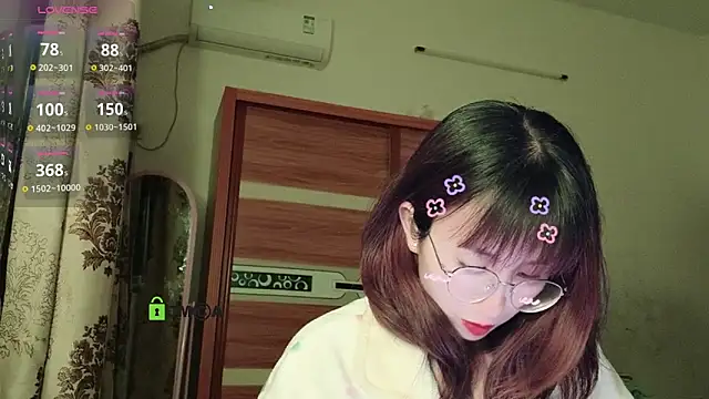 Lili 666 online show from January 15, 4:43 pm