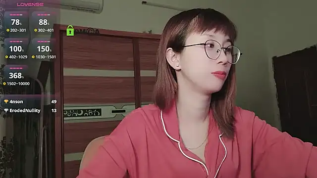 Lili 666 online show from March 13, 5:50 pm