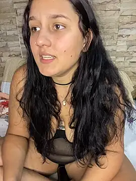 saray gomez22 online show from January 2, 7:01 am