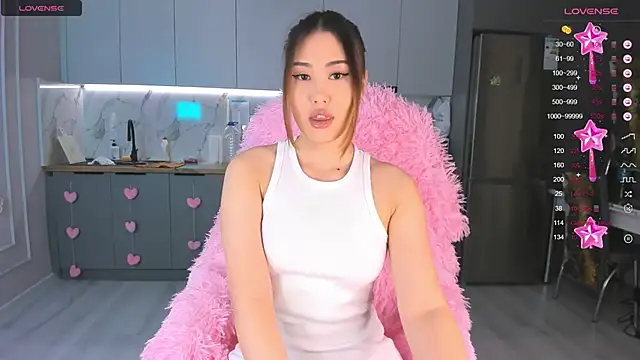 Snapshot of carpe_diemmm chatting on February 6, 9:28 pm carpe diemmm online show from February 6, 9:28 pm