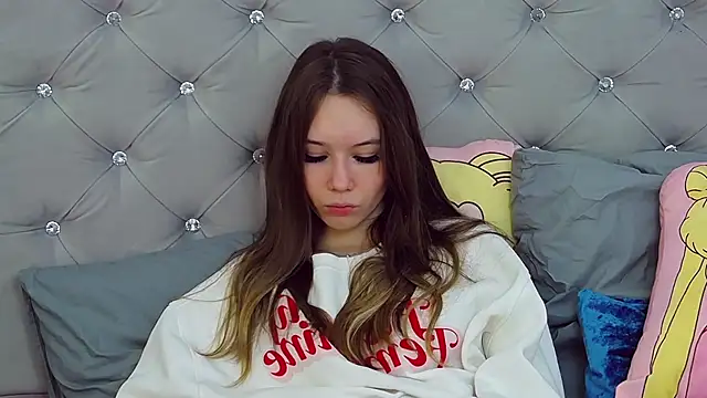 KateVon online show from January 16, 9:30 pm