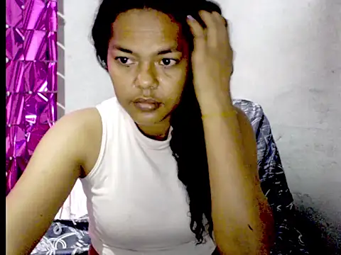 Snapshot of dirtyxgirlxxxschoolgirl chatting on October 23, 8:35 am dirtyxgirlxxxschoolgirl online show from October 23, 8:35 am