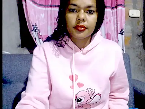 Snapshot of dirtyxgirlxxxschoolgirl chatting on December 4, 7:39 am dirtyxgirlxxxschoolgirl online show from December 4, 7:39 am