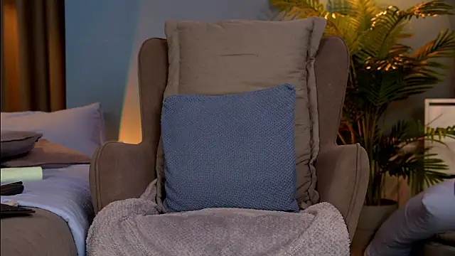  keeti  online show from March 22, 6:36 pm