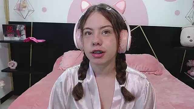 DanniAbbey online show from March 18, 2:59 pm