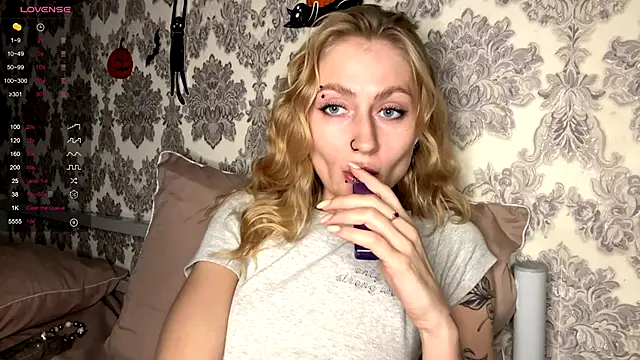 MarthaGees online show from November 10, 4:39 pm