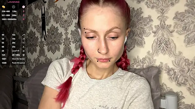 MarthaGees online show from December 1, 6:35 pm