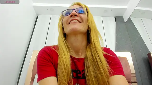 maddy cartter online show from February 2, 3:17 pm