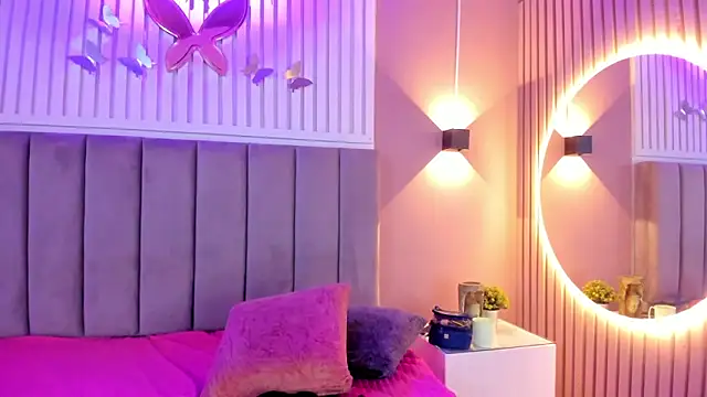 diosa cristal online show from February 18, 6:48 am