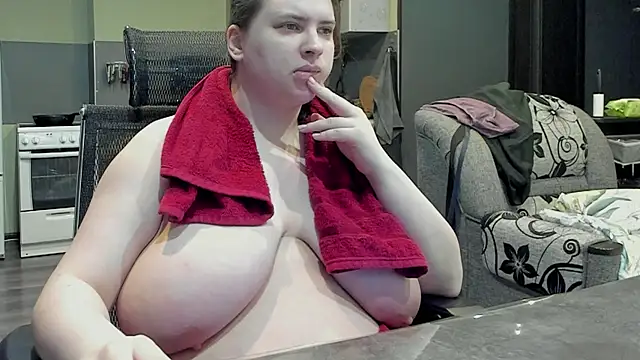 Snapshot of 1lindsey1 chatting on February 20, 4:18 am 1lindsey1 online show from February 20, 4:18 am