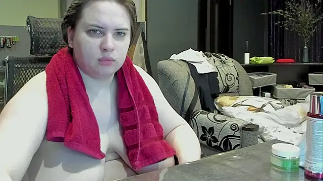 Snapshot of 1lindsey1 chatting on March 22, 9:24 am 1lindsey1 online show from March 22, 9:24 am