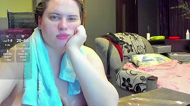 Snapshot of 1lindsey1 chatting on September 11, 1:39 am 1lindsey1 online show from September 11, 1:39 am