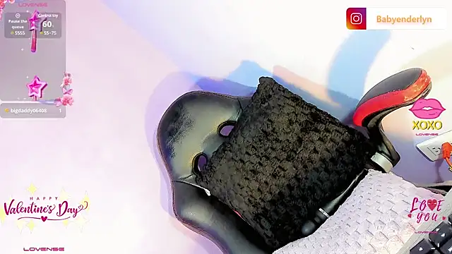 Babyenderlyn online show from February 17, 11:42 pm