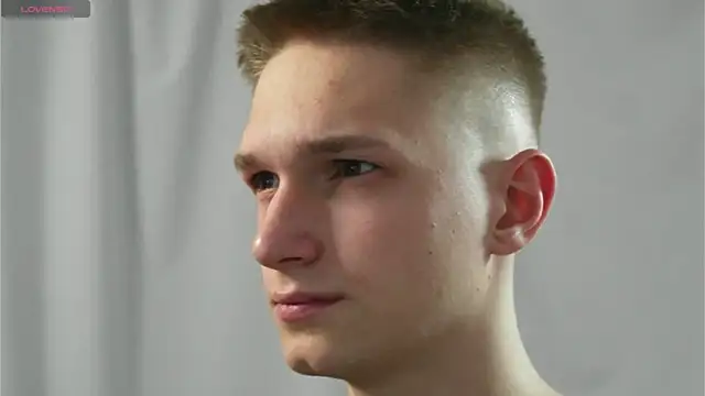 dustyn fox online show from January 10, 2:02 pm