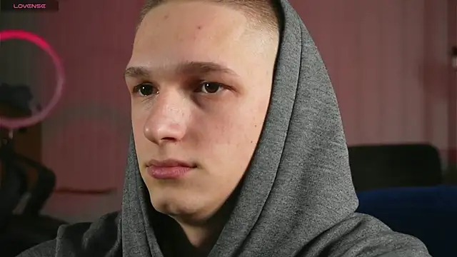 dustyn fox online show from February 9, 7:52 pm