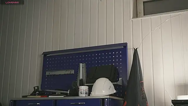 dustyn fox online show from September 8, 4:39 pm