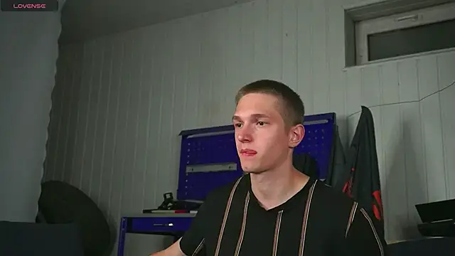 dustyn fox online show from September 29, 4:12 pm