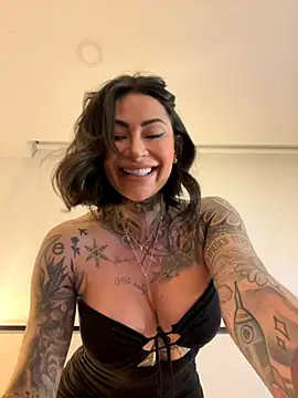 Iam Annii online show from October 4, 11:47 pm