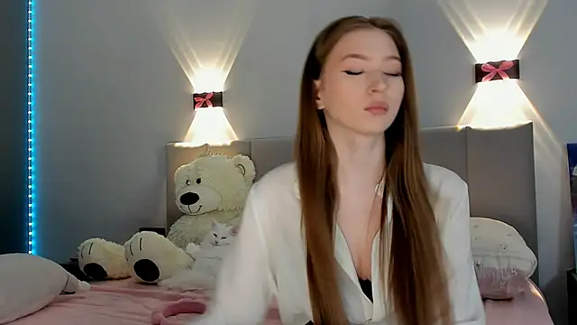 diana nier online show from February 17, 10:36 pm