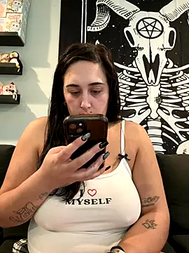 ThicBunz online show from September 23, 4:43 pm