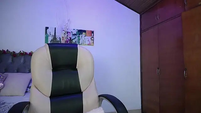 Snapshot of Alheli_16 chatting on December 28, 11:52 am Alheli 16 online show from December 28, 11:52 am