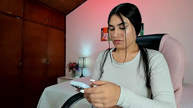 Snapshot of Alheli_16 chatting on September 11, 11:54 am Alheli 16 online show from September 11, 11:54 am