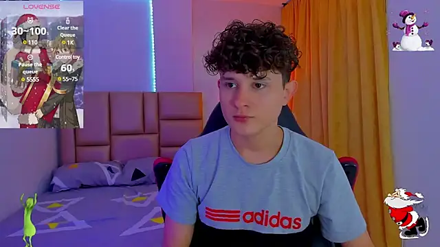 Nathan Bluee online show from December 26, 2:48 pm