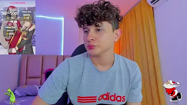 Nathan Bluee online show from December 26, 5:51 pm