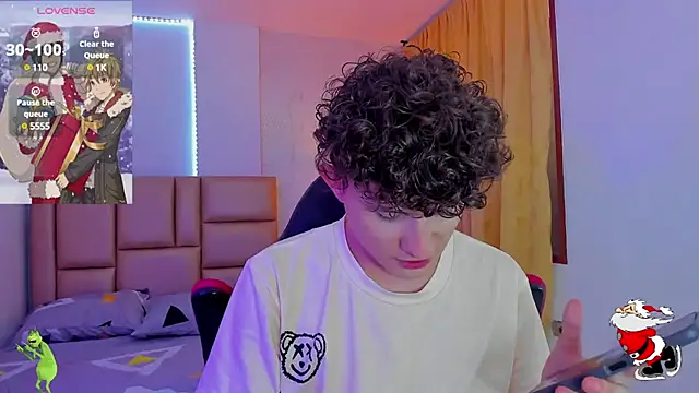 Nathan Bluee online show from December 29, 2:42 pm