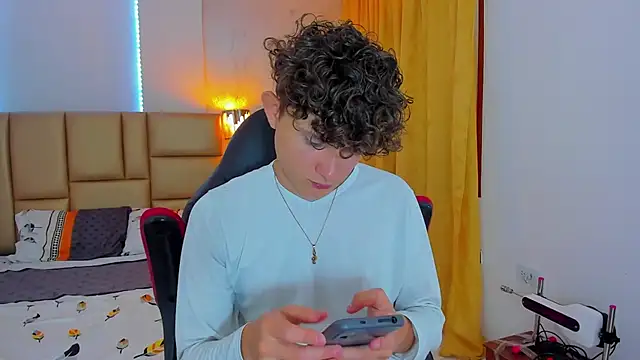 Nathan Bluee online show from January 17, 4:57 pm