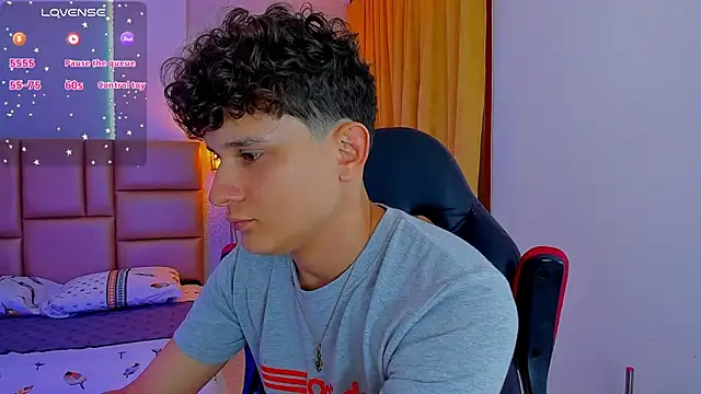 Nathan Bluee online show from February 19, 4:55 pm