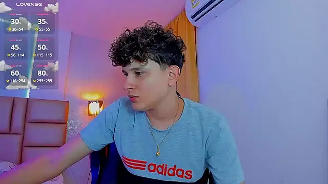 Nathan Bluee online show from March 5, 5:08 pm