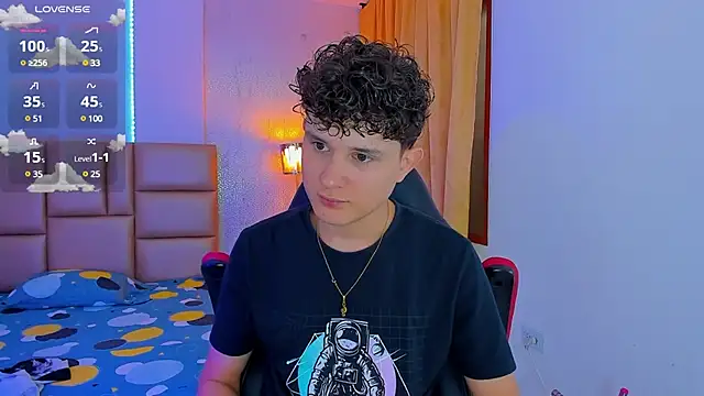 Nathan Bluee online show from March 6, 1:03 pm