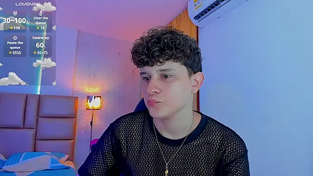 Nathan Bluee online show from March 17, 2:12 pm