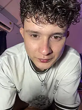 Nathan Bluee online show from October 27, 11:52 pm