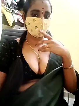 Snapshot of anisha91 chatting on February 12, 5:37 pm anisha91 online show from February 12, 5:37 pm