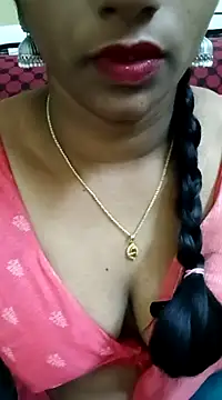 Snapshot of anisha91 chatting on February 21, 3:32 pm anisha91 online show from February 21, 3:32 pm